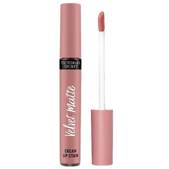 Velvet Matte Cream Lip Stain By Victoria's Secret - Picture 1 of 3